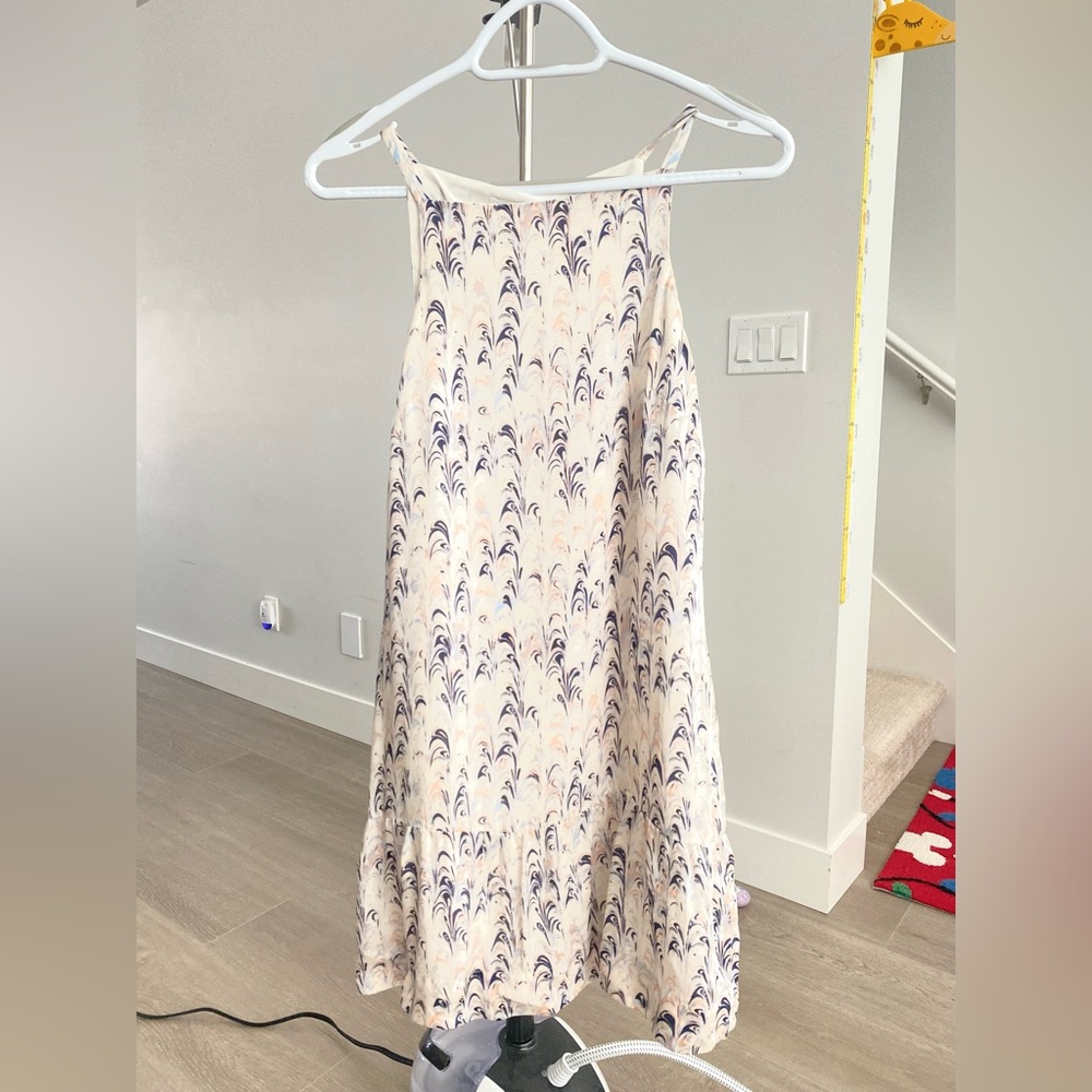 Club monaco silk dress